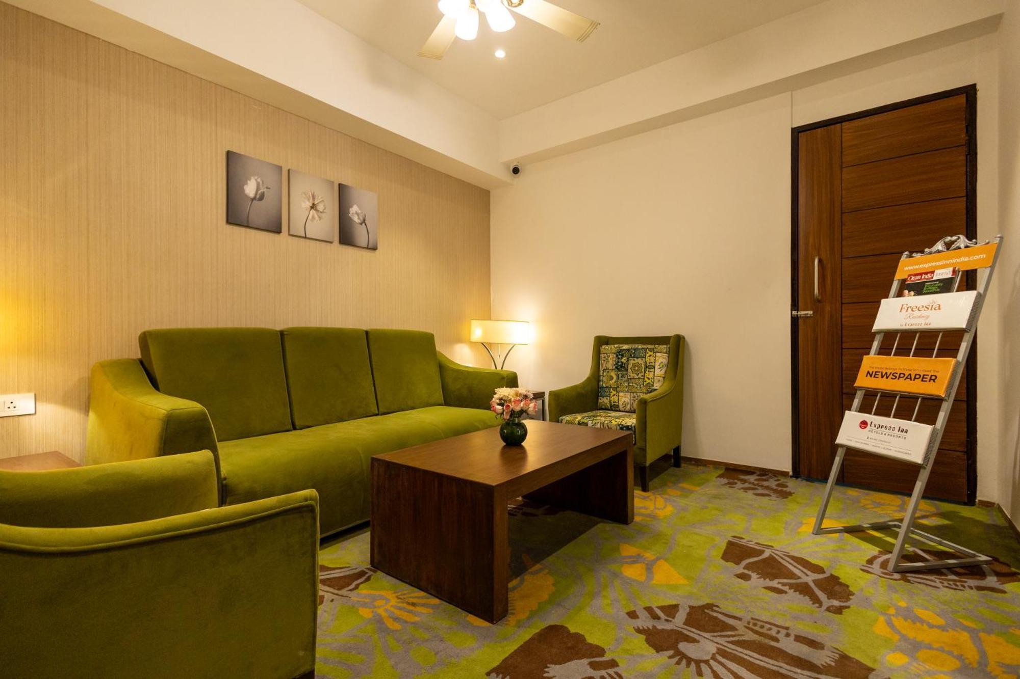 Freesia Residency By Express Inn - Navi Mumbai Exterior photo